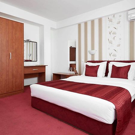 Hotel Victoria Skopje Exteriör bild